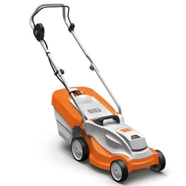 STIHL Compact RMA 235 SET recenze a test